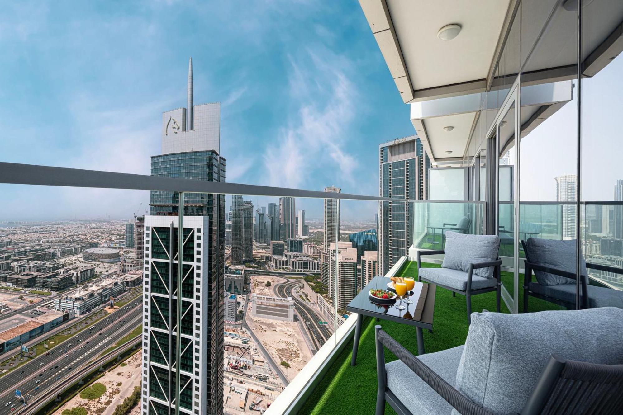 Highest Infinity Pool In Downtown Dubai Apartment Ngoại thất bức ảnh